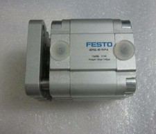 ADVUL4015PA